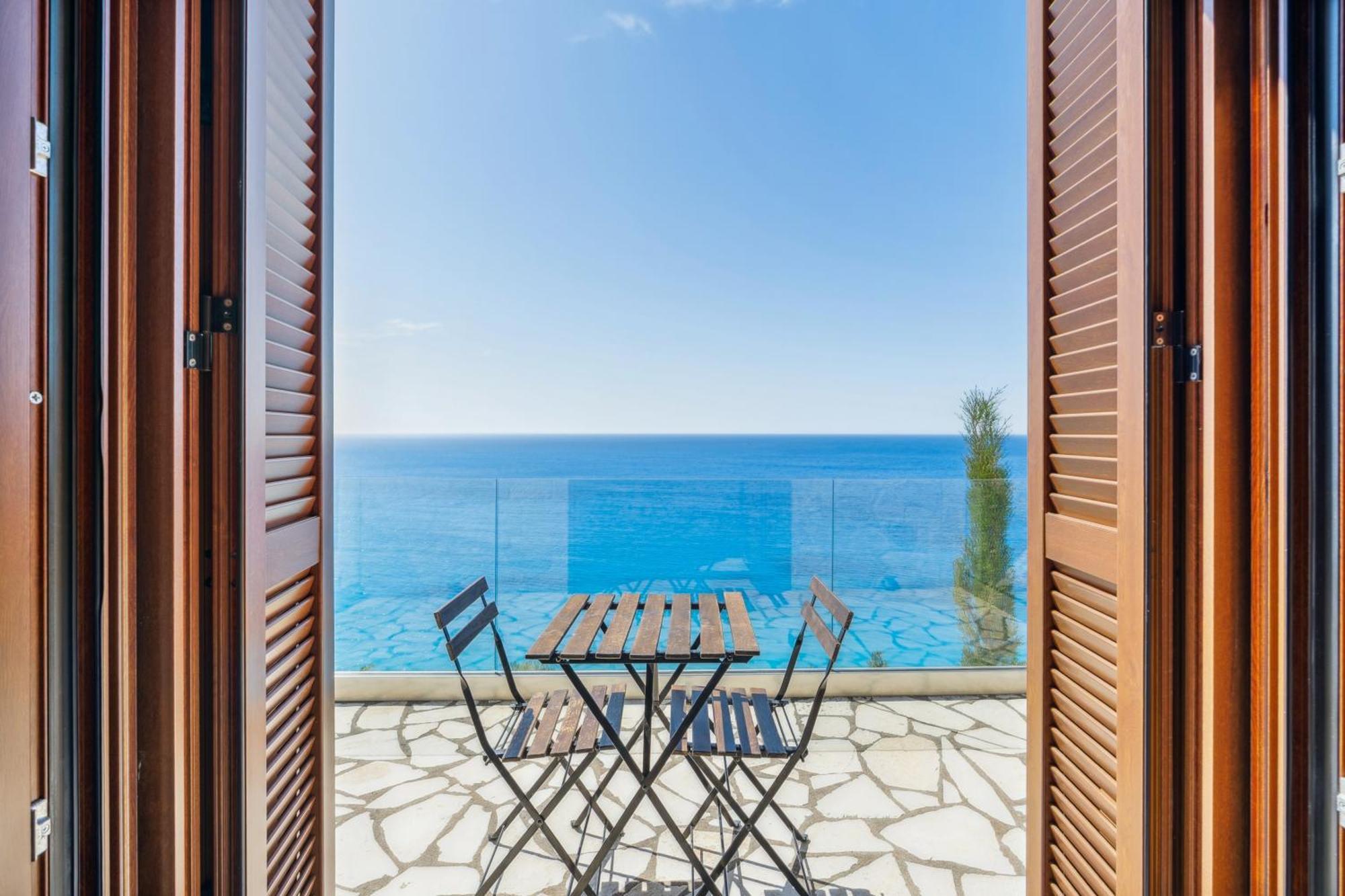 Milos Paradise Luxury Villas Áyios Nikítas Eksteriør bilde